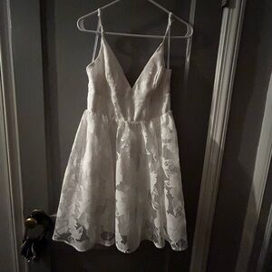 White Lace A-Line Spaghetti Strap Dress